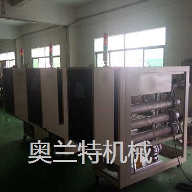 奥兰特生产的新模温机